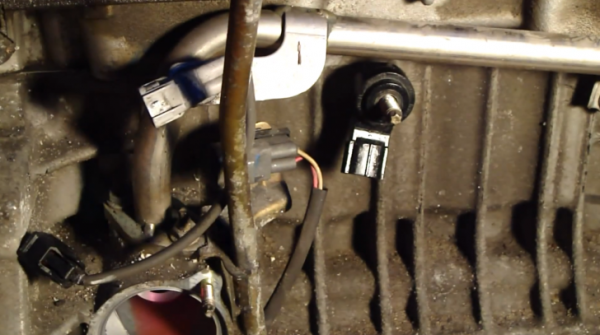 how-to-remove-knock-sensor-from-toyota-vvti-engine-video-72627_1.png